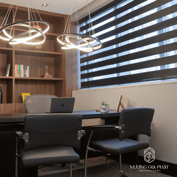 rèm cầu vồng văn phòng 