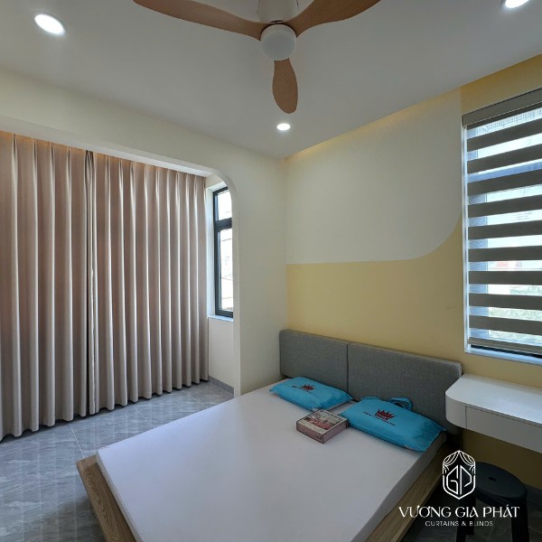 Thi công rèm cửa nhà phố Thủ Đức mẫu rèm vải 2 lớp rèm caaufu vồng 