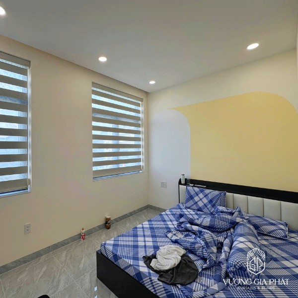 Lắp đặt rèm cầu vồng Hàn Quốc cho cửa sổ phòng ngủ nhà phố Thủ Đức