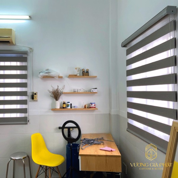 Rèm cửa Bình Dương mẫu rèm cầu vồng màu xám hiện đại